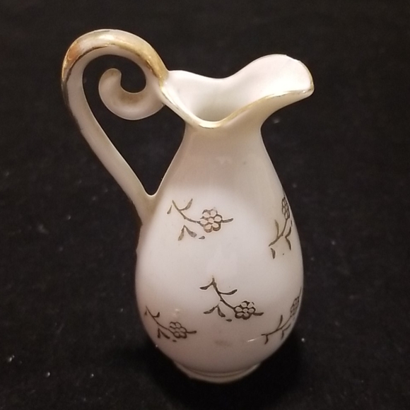 World Gifts Souvenir, mini pitcher - Picture 2 of 12